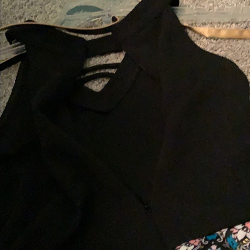 Dress - Picture 8 of 8
